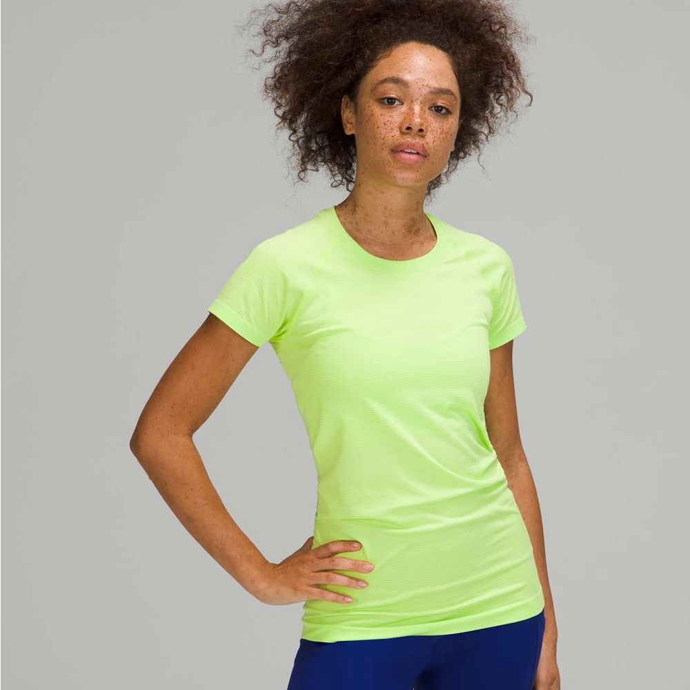 Women's Lululemon Swiftly Tech Short Sleeve 2.0 Neo Mint Size 6